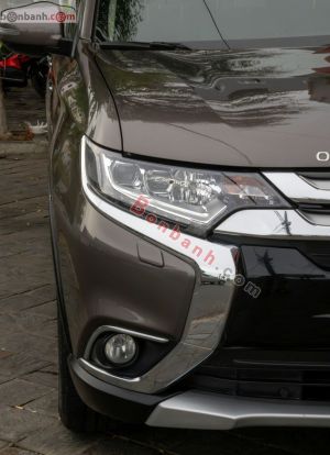 Xe Mitsubishi Outlander 2.0 CVT Premium 2019