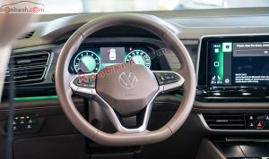 Xe Volkswagen Viloran Luxury 2023