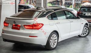 Xe BMW 5 Series 528i GT 2017