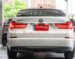 Xe BMW 5 Series 528i GT 2017