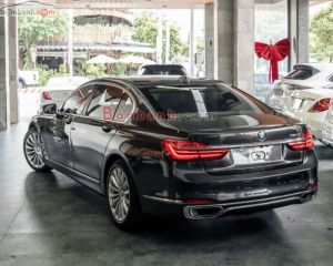 Xe BMW 7 Series 740Li 2018