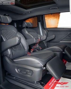 Xe Hyundai Custin Cao Cấp 2.0T 2025