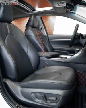Xe Toyota Camry 2.5Q 2021