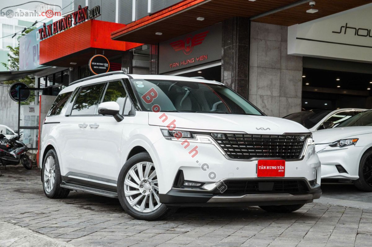 Kia Carnival Signature 2.2D 2023