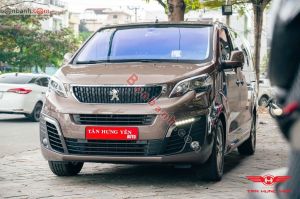 Xe Peugeot Traveller Luxury 2020