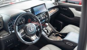 Xe Lexus LM 350 2021