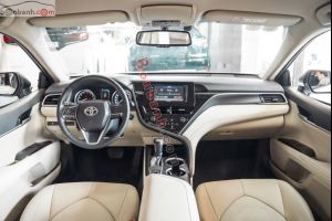 Xe Toyota Camry 2.0G 2022