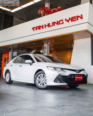 Xe Toyota Camry 2.0G 2022