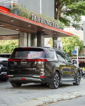 Xe Kia Carnival Signature 2.2D 2022