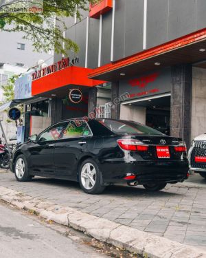 Xe Toyota Camry 2.5Q 2016